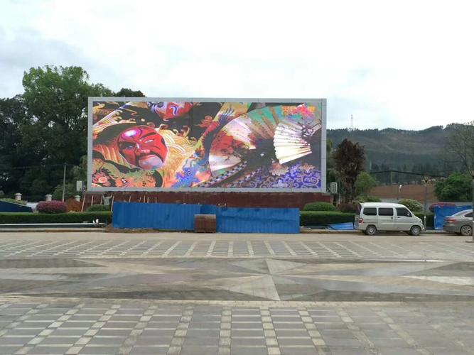 革新视界 独特模组设计如何彻底消除亮暗线并实现高对比度